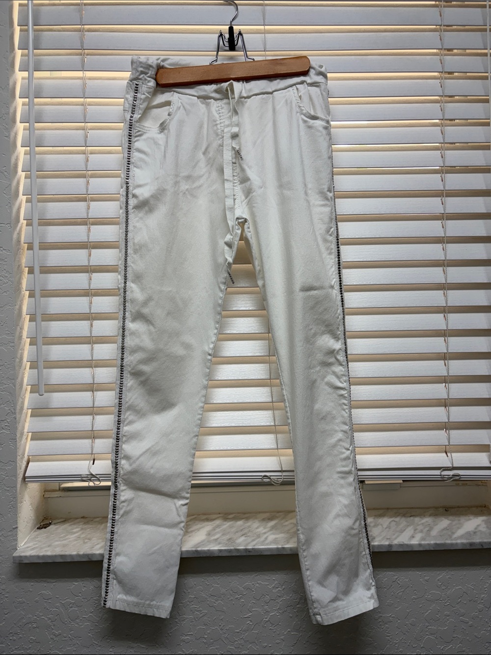 White Casual Drawstring Side-Stripe Pants